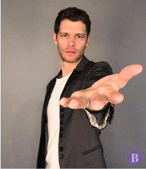 AvaLGreyRP's tweet photo. #MCM #Always #Forever My sexy man, the one I get to call my love @AJSinclair_RP. This man has been my best friend for so long that getting to love you came easy. I am so blessed to have you in my life. I love you AJ so much! 
Love, Ava
Your Red
xoxo https://t.co/f0ZNpfowIX