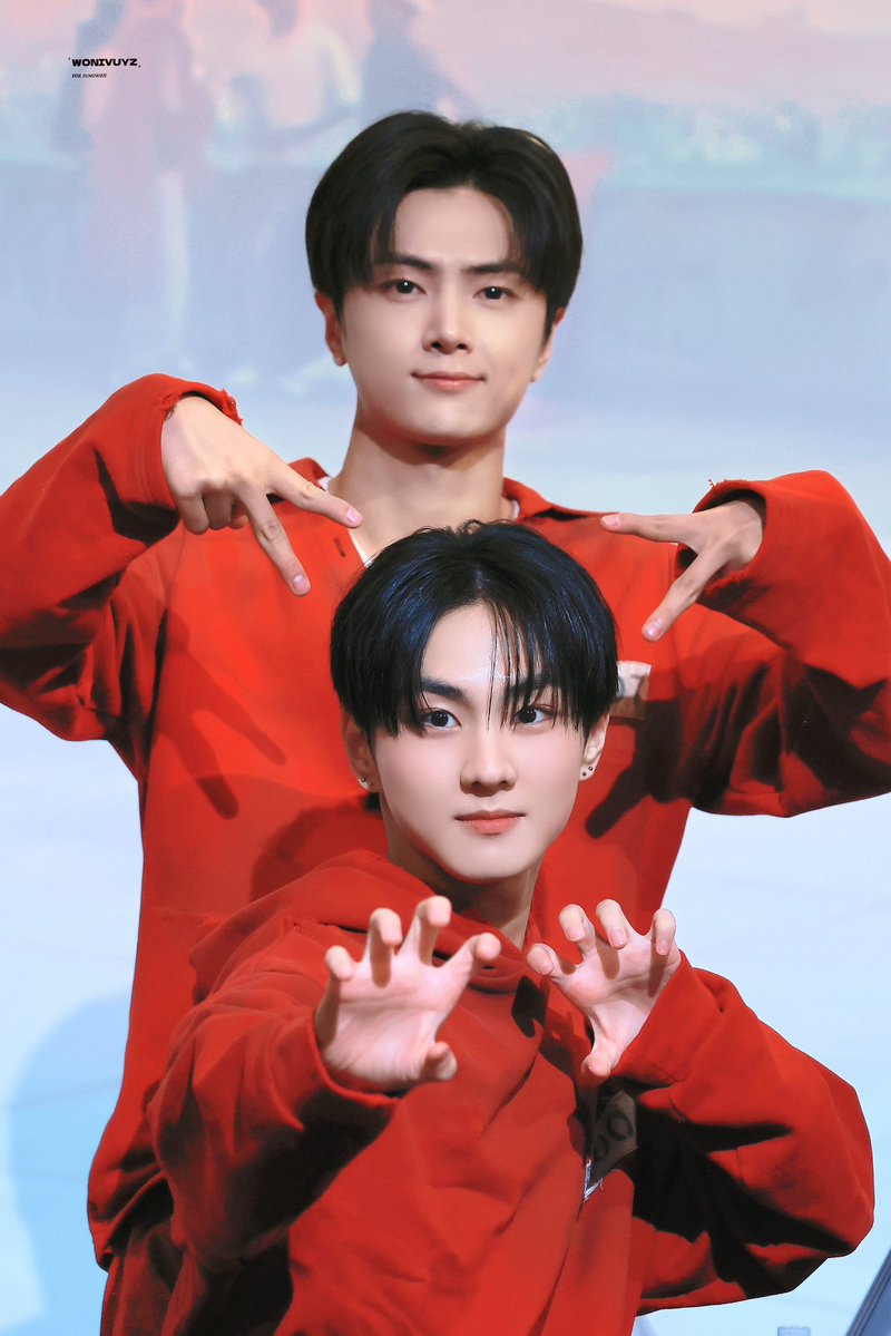 mato4209's tweet photo. 이거 뭐야…? 아 젱양 귀여워 잘어울려♡ https://t.co/BrNEPXITJU