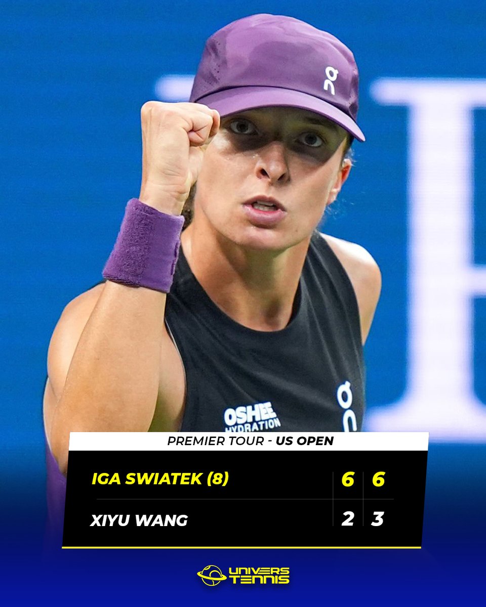 UniversTennis's tweet photo. SWIATEK LANCÉE A L’US OPEN 💜🖤

Titrée à Toronto, Iga Swiatek domine Xiyu Wang sans problème et atteint le deuxième tour à New York.

La championne 2022 affrontera Nadia Podoroska au prochain tour, dans une affiche qui était… la demi-finale de Roland-Garros 2020.