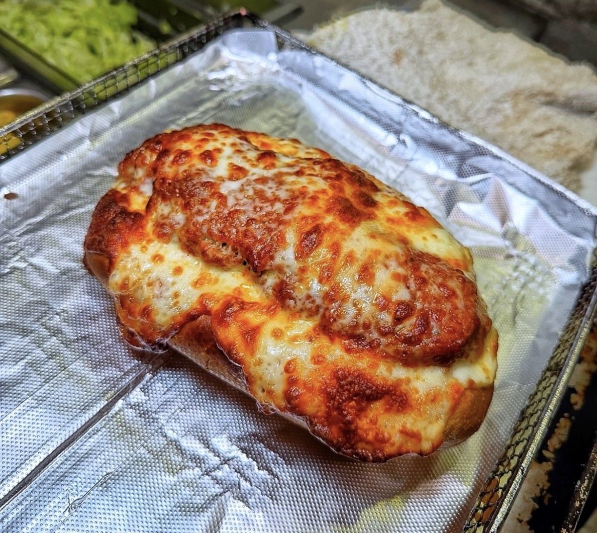 NotTroyThomas's tweet photo. @ChemicalAT. Know anyone who lives in NoHo? Top tier, Man. #Archies https://t.co/GBlMrz0eIq