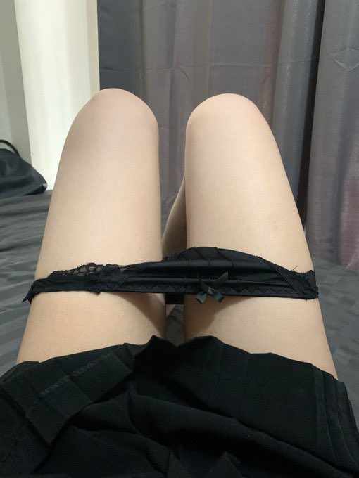 idontcar32's tweet photo. 想被看到 #日本 #东京 #反差 https://t.co/6NzgZJs4lP