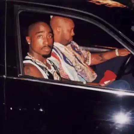 ShotGunDandymk3's tweet photo. 速報

2PACの殺人事件の裁判

Keffe Dに対して有罪の判決が下りました

1996年に射殺されてから30年経て
１つの着地点に辿り着きました

ただ
世間ではDiddyに雇われたかどうかが気になっている点である https://t.co/Ft5dCBL3xu