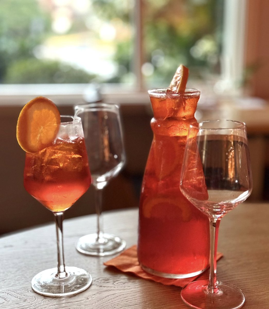 NeutralGroundVA's tweet photo. SUMMER CLEARANCE $7 Cocktails: All Day from Open to Close! Starts Sept 1 and ends Sept. 8 at 10PM. Seven cocktails, marked down to $7, for the first seven days of September
Hibiscus Margarita · Cosmo · Paloma · Hugo Spritz  · Aperol Spritz. And, Frozens: Frosé + Espresso Martini https://t.co/Fwx6OAFNdb