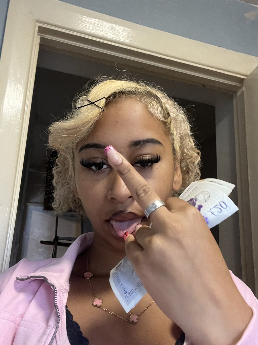 submit2kray's tweet photo. looking for more obedient white/brown simps to pay there tax to bnwo

findom uk bnwo ebony domme paypig session simp cei soles joi sub beta https://t.co/XnsReWE3x0
