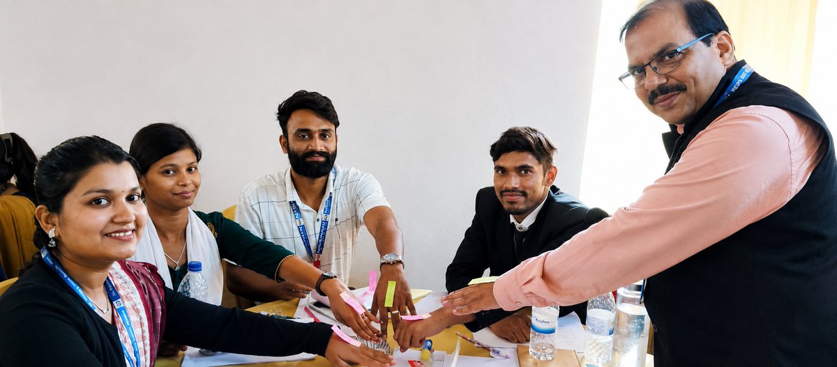PattnayakPranab's tweet photo. #BLESSINGS_OF_GOD
Nominated as Resource Person in the CBSE Capacity Building Program on #Life_Skills_Advanced at Redwoods English School, Jayapur.
Special Thanks to:
CBSE CoE, Bhubaneswar
@emrs_pungar
@DwoKoraput
@IKoraput
@koraputdm
@model_odisha
@NESTSHQ
@TribalAffairsIn https://t.co/fF3kS9uoqc