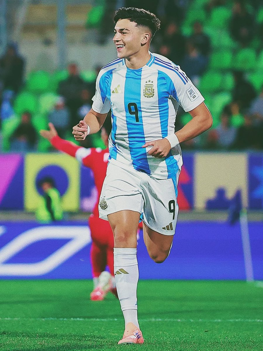 ar_heteros's tweet photo. https://t.co/l2trhOjBhB
✅  DISPONIBLE ⚽🔥 https://t.co/6pVPceAmRC