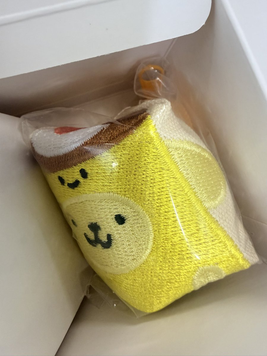 nxn_ooOS2's tweet photo. 【交換】サンリオ にっこりーノ スクエアポーチ セブンイレブン セブン

譲▷▶︎▷ポムポムプリン

求▷▶︎▷キティ

ステッカー込みでの交換希望です
郵送＞都内、千葉(西船橋～津田沼)手渡し

検索からもお気軽にお声掛けください https://t.co/0eHpYjTlBC