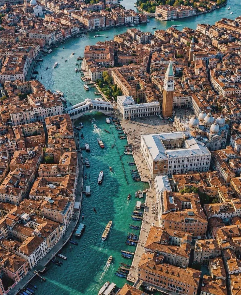 W0rld2026's tweet photo. Venice, Italy 🇮🇹 https://t.co/dK05lJRmyi