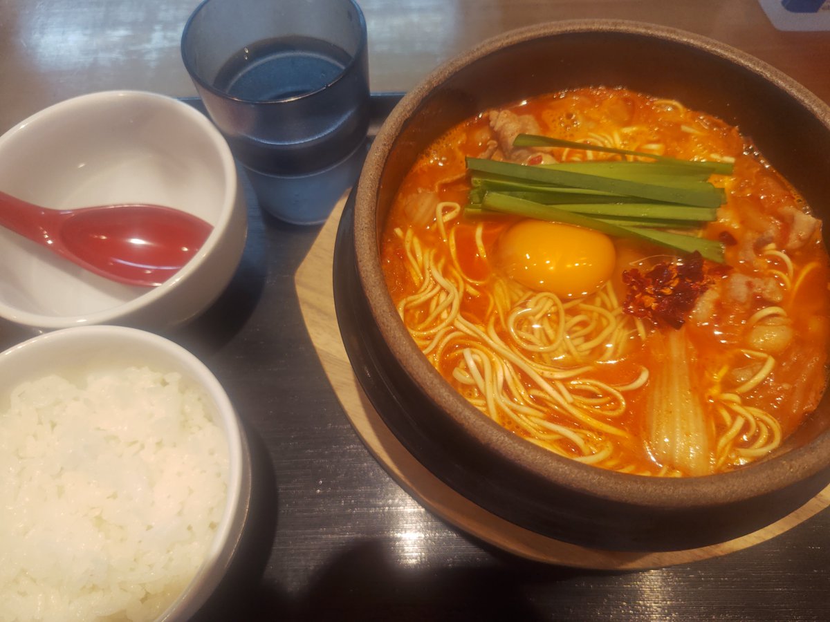 BGAQadLS4K73765's tweet photo. そば日誌∶第九十八報
元祖チゲそば専門店 でんじゃまの豚チゲそば。

#チゲそば　#でんじゃま　#社領 https://t.co/CUkDGS1xut