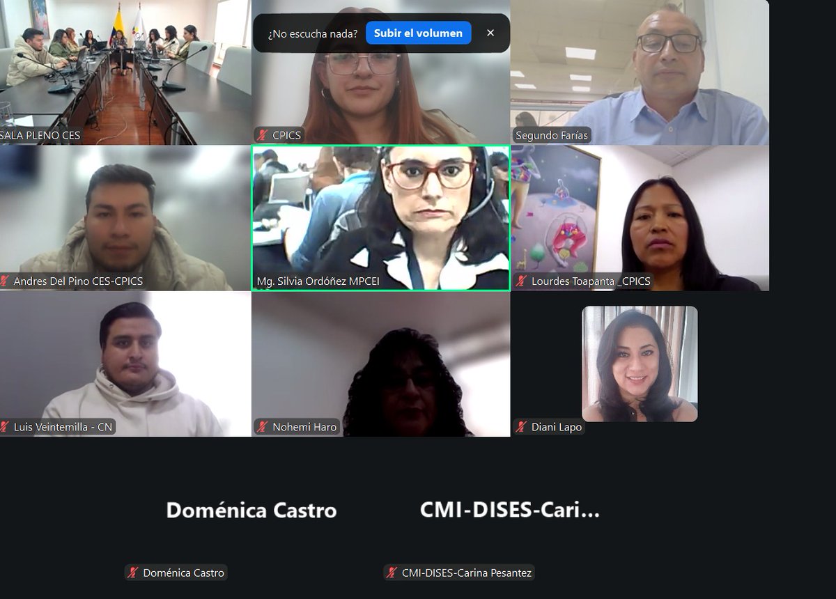 ces_ec's tweet photo. #SesionesCES | Ángela Calderón presidió la Vigésima Novena Sesión Ordinaria de la Comisión Permanente de Institutos y Conservatorios Superiores del CES. Se analizaron informes orientados al fortalecimiento de la educación técnica y tecnológica.

➡️ En la sesión se recomendó la aprobación de nuevas carreras y la autorización para el registro de ajustes curriculares sustantivos en varias instituciones de educación superior.

➡️ Se contó con la participación de Silvia Ordóñez, delegada del Ministerio de Desarrollo Económico y Productivo y Segundo Farías, delegado del Ministerio de @Educacion_Ec.
