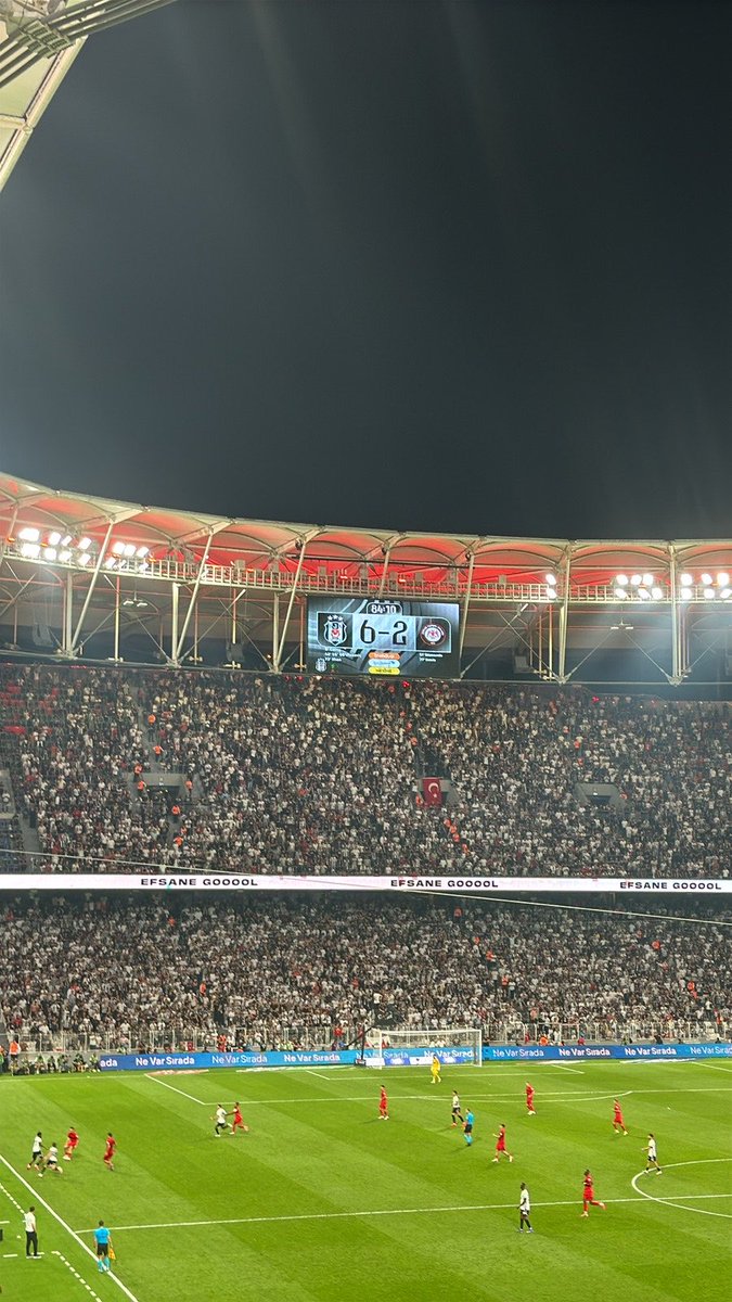 TorunogullarE's tweet photo. İşte bu 🦅🖤🤍 https://t.co/8W1c4ywwqA