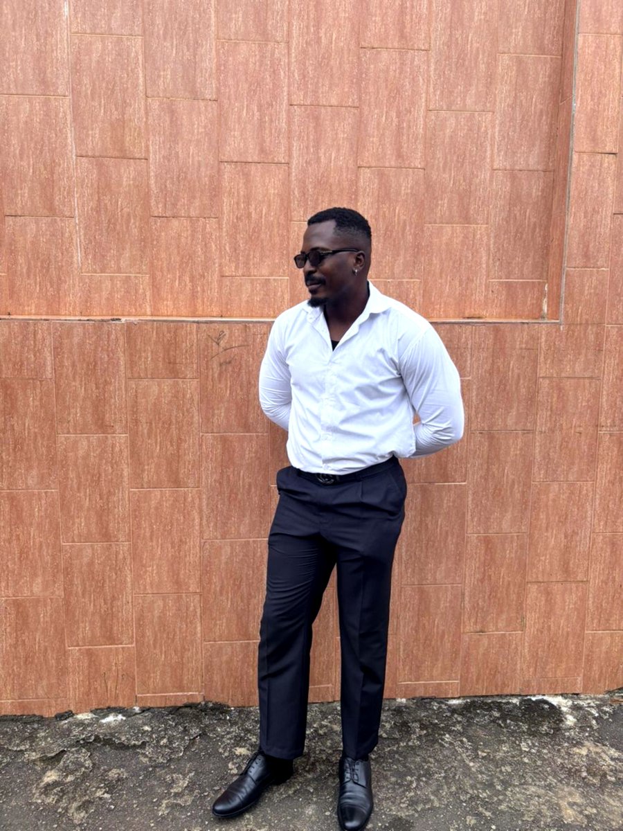 Fineboi_'s tweet photo. Thank God for keeping things running smoothly🤲🏾🤍🤍 https://t.co/Sbz2Ysj2uH