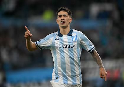 GerGarciaGrova's tweet photo. 🚨Santiago Solari refuerza #Newells. 

👉#Racing lo cede x 10 meses con cargo y opción de compra. https://t.co/JWAxd9bVPI