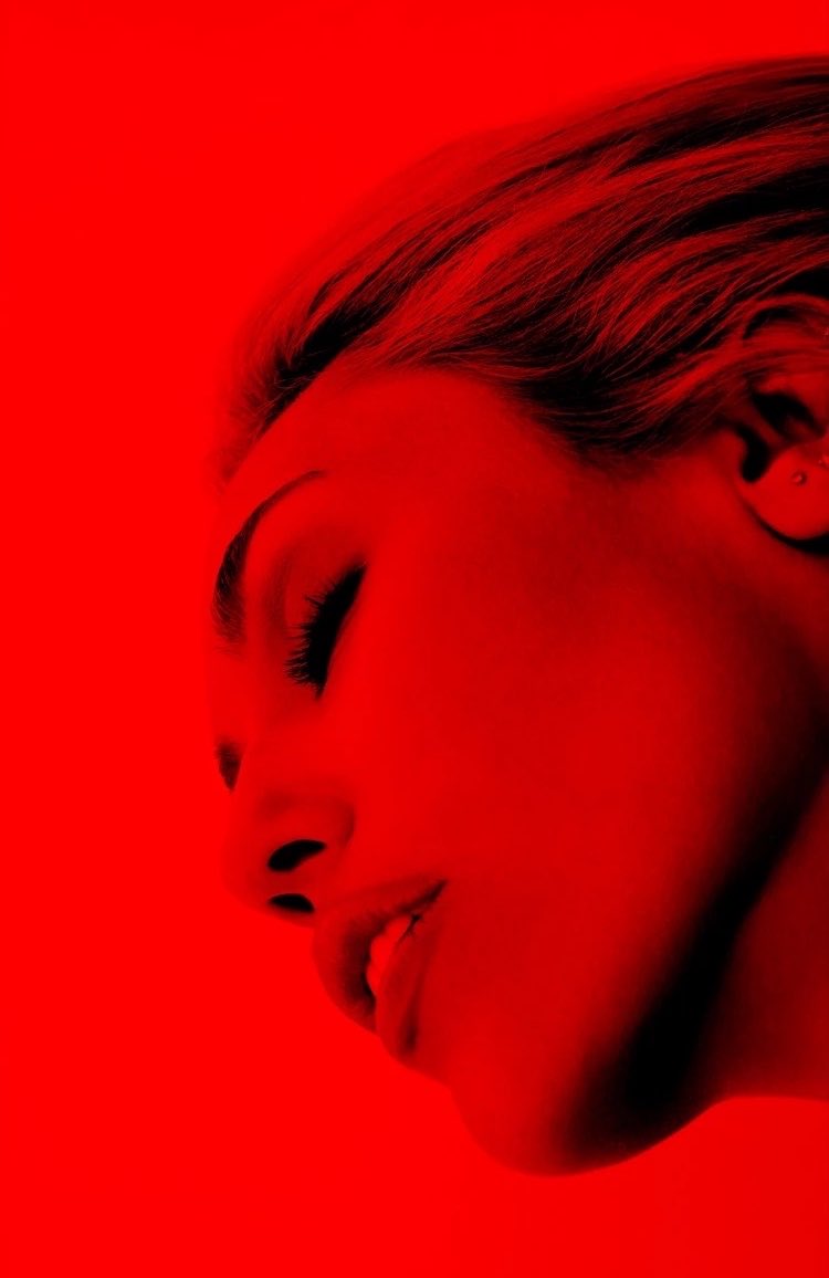 MileyUpdates's tweet photo. Once you search for Miley Cyrus name on google it shows “Did you mean…just: Miley”! 

THIS NEW ERA PROMO IS EVERYTHING https://t.co/rIg1KT7A9Q