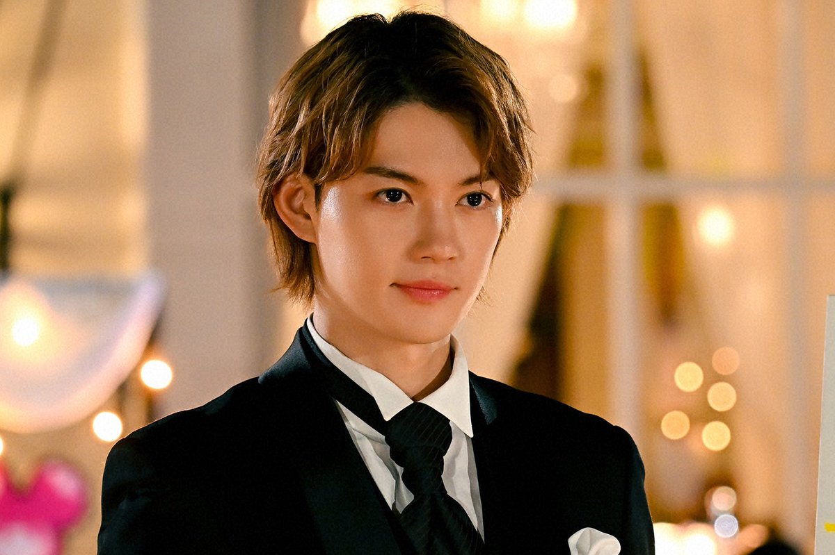 modelpress's tweet photo. 【今夜放送】「君の好きは無敵」第8話❤️

チュチュチュエラの人気が急上昇✨️

大三島（本郷奏多）
デザイン瀬尾への敵意むき出しに…

📝あらすじ・場面写真
https://t.co/QFtAlXGDOy

@kiminosuki_tbs https://t.co/2amqjMMrr6