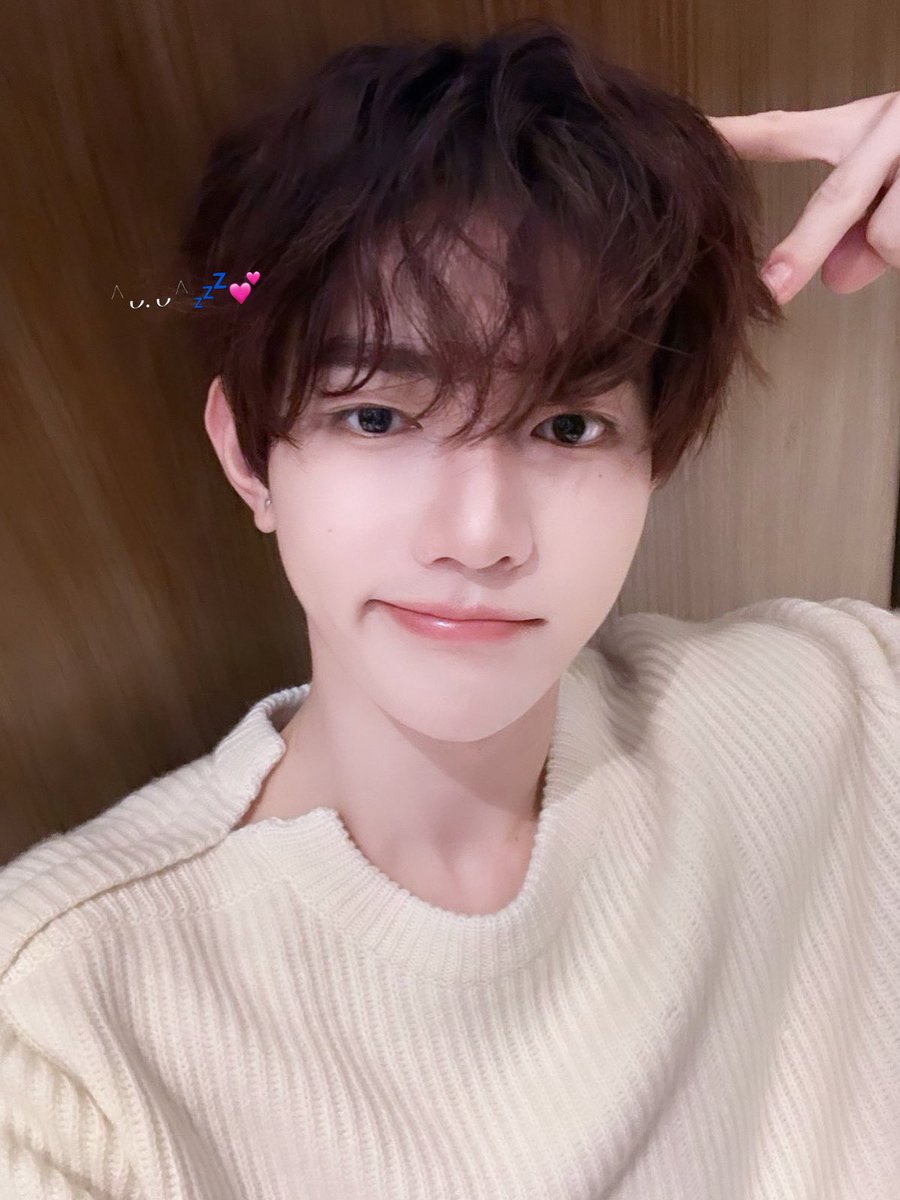 zhqlv_'s tweet photo. 章昊🐼💤alt+

#NDCLOと繋がりたい #エンクロと繋がりたい
#AND2BLE好きな人と繋がりたい #エンダブル好きな人と繋がりたい #アンダブル好きな人と繋がりたい #AND2BLE #앤더블_트친소 https://t.co/i3wnC7kG34