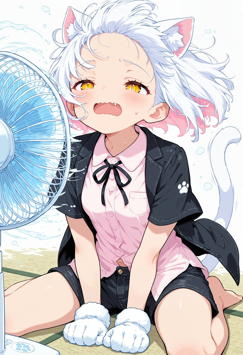 momoya's tweet photo. #シロにゃん
9月に入ったのにまだまだ暑いにゃ～🐱💦 https://t.co/jiDzr6B5N6