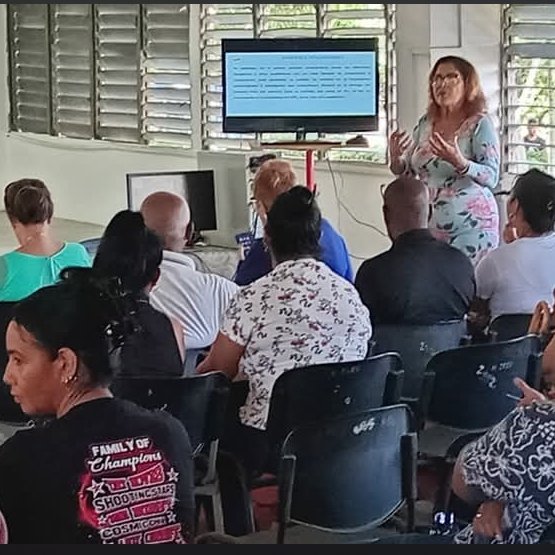 UHoCuba's tweet photo. Realizan concentrado metodológico en la Fac de Cultura Física , con temas de interés, resultados del trabajo metodológico, orientaciones para el inicio del 2026-2027, balance de los objetivos estratégicos así como la interdisciplinaridad en la carrera de Cultura Física #SomosUHo https://t.co/7mIGofzxIS