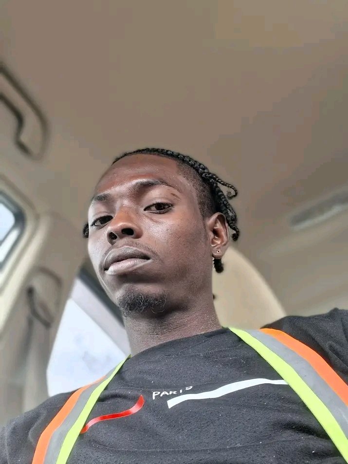 kelkyddlr's tweet photo. Guyana big dick guys 25 https://t.co/rRzPdrZ2BX