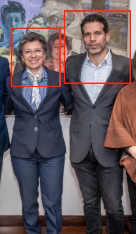 dianadiago's tweet photo. ¿La “Paz Total” llega al Gobierno de @ABDELAESPRIELLA  ?

Diego Fernando Peña Castillo que ha posado en fotos con el cuestionado @ernestosamperp , y que  fue Alto Consejero de Paz, Víctimas y Reconciliación de @ClaudiaLopez , llegaría como Director de Derechos Humanos del Ministerio del @MinInterior  de @Rodrigo_Lara_ .

📌 Cuando Claudia López lo nombró, señaló expresamente que Peña Castillo trabajaría en Bogotá bajo el enfoque de la “Paz Total”, en articulación con el Gobierno de @petrogustavo .

Peña Castillo,  defendió públicamente la paz total.

¿Cómo termina llegando al nuevo Gobierno una persona directamente vinculada a la “Paz Total” y a sectores políticos que Abelardo de la Espriella cuestionó durante su campaña?