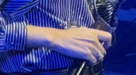 cbzamjq's tweet photo. daddy你好帅。手超级适合扣扣我。 https://t.co/aWteCFxH5T