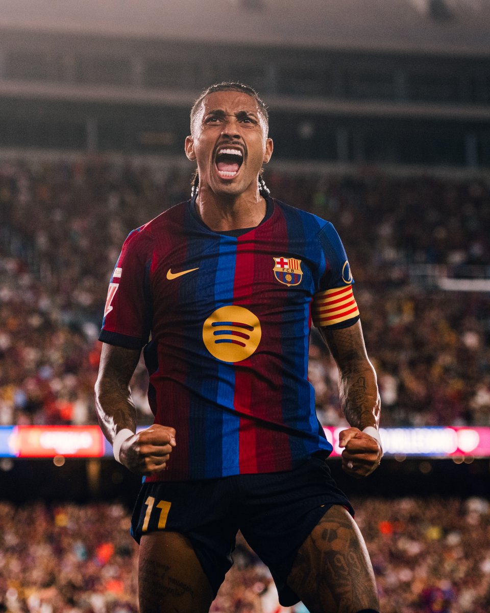 FCBarcelona's tweet photo. FORWARD RAPHINHA https://t.co/RPzMB65Vic