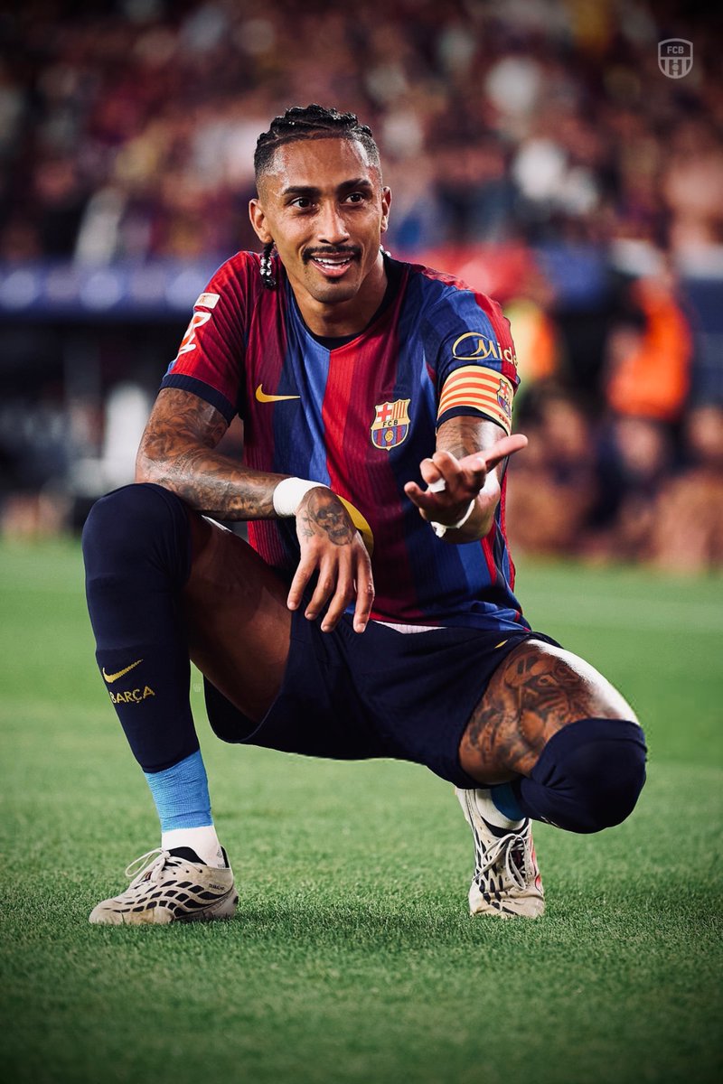 Forca_Fcb's tweet photo. أصبح رافينيا أول لاعب يسجل 5 أهداف في أول ثلاث مباريات لفريقه في موسم في الدوري، منذ الأسطورة ميسي في موسم 2017/18 https://t.co/kdZ8x49swd