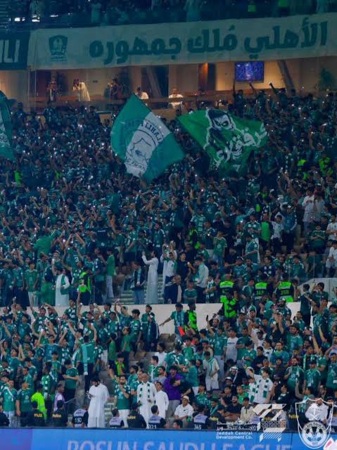 player12_sa's tweet photo. لاتوقفوا ياملوك الامل فيكم بعد الله💚

#مشرف_الوطن_يحتاج_اهتمام 
 #SupportAlAhli4Continental https://t.co/psB4KRn64q