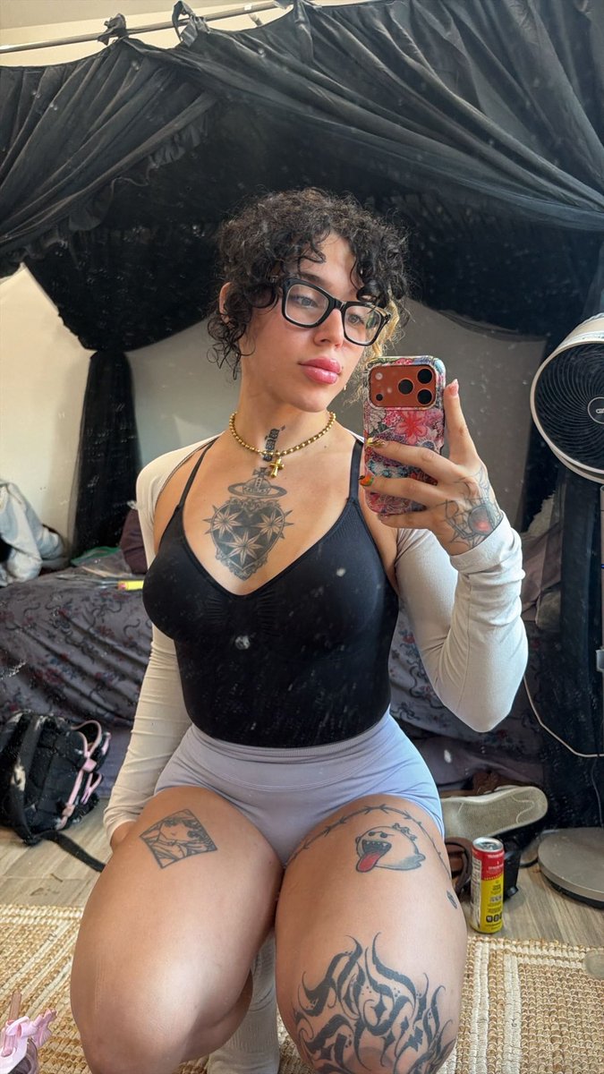 missperfect888's tweet photo. 🩰 #trans #transgirls #gym #queer https://t.co/olomJ4Y5Qq