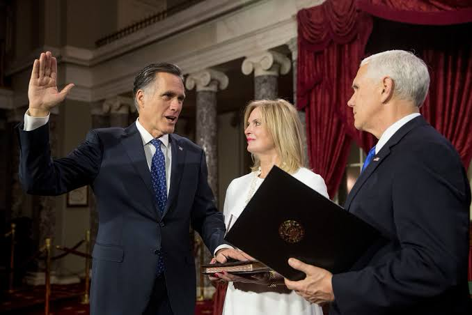 f9vlr's tweet photo. @PoliGSim | Swearing-In Remarks
Secretary of Transportation
Washington, D.C.

“Mr. President, Mr. Vice President, members of the Cabinet, distinguished guests, and my family:  I am honored to take this oath and to assume the duties of Secretary of Transportation…” https://t.co/hL8h5YZeDW