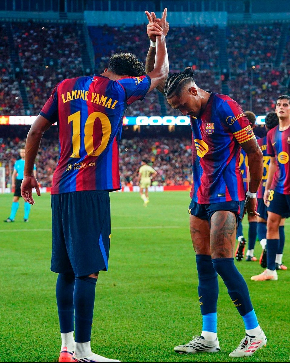 lautarodeIcampo's tweet photo. Les presento a la mejor dupla del mundo del fútbol en la actualidad.

Decime una mejor que esta y te doy lo que quieras, si no debes dejarme tu like. Te voy a estar esperando. https://t.co/1u0cae1NUE