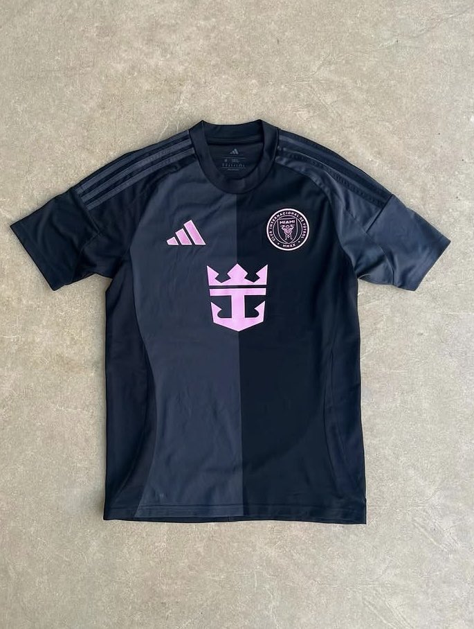 OrionFut_2's tweet photo. Camisas do Inter Miami 2025/26 personalizada com Messi (10) 👑🇦��

🛒 Mercado Livre
🔗 home (I): https://t.co/HC08FuZNqV
🔗 away (II): https://t.co/WaPsgd98u9

🎟️ CUPOM 12% OFF: PROMOCERTA https://t.co/Xvp9vztat7