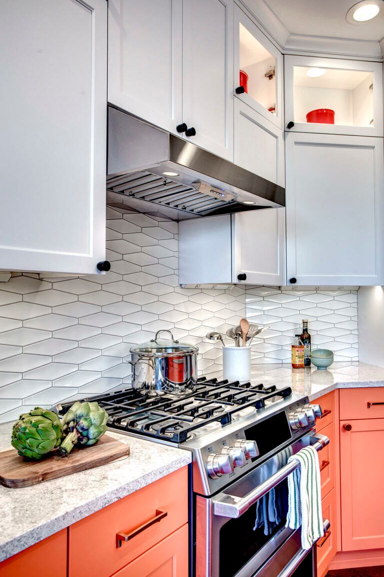 ntremodel's tweet photo. Trends can make a home feel fresh, but the best remodels are designed to work beautifully for years to come. Learn how to balance current design trends with timeless choices. https://t.co/rVJvs9dl7n #TimelessDesign #HomeRemodeling https://t.co/Yk62CNZGe7