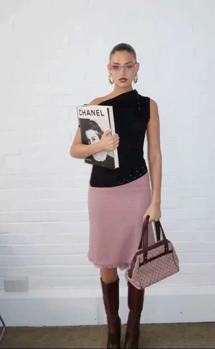cestprada's tweet photo. long skirt addict https://t.co/zp0QJuHt34