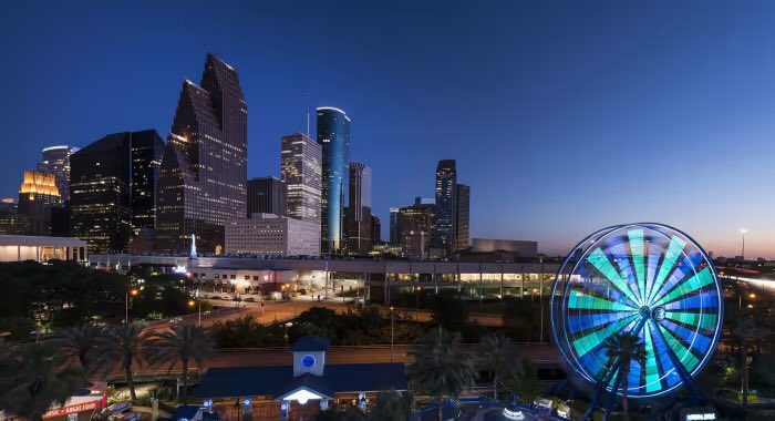 KevinWeekes's tweet photo. Anticipating some potential news out of Houston Texas in the near future.
🏒🥅 🐂 
#HockeyX https://t.co/xsWu8ybwor