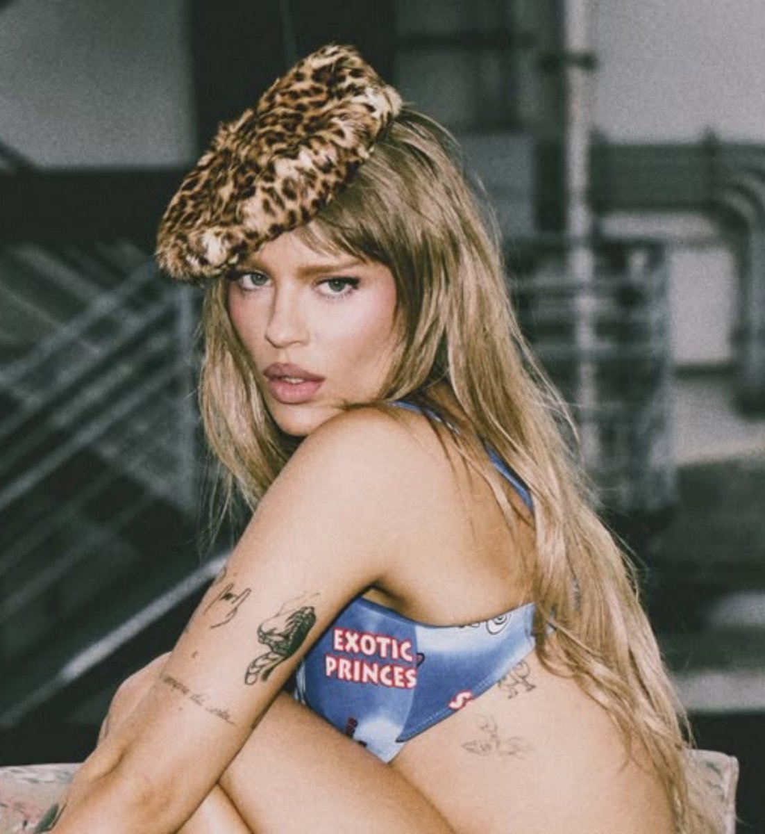 spchartsbr's tweet photo. Streams de cada artista na última atualização do Spotify:

🏆 Anitta — 8.560.709 streams
🥈 Ludmilla — 2.033.806 streams
🥉 Luísa Sonza — 1.995.964 streams
4º Marina Sena — 1.605.584 streams
5º Pabllo Vittar — 974.663 streams https://t.co/zU3mGOs5bf