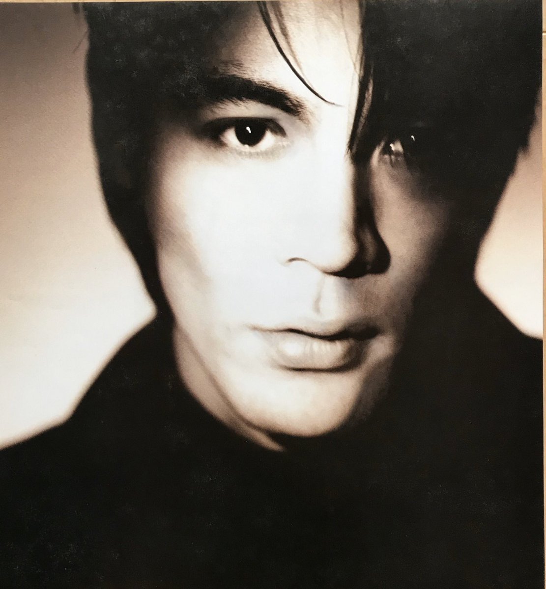 Limited_Night_'s tweet photo. 【今日は何の日】

氷室京介
1stソロアルバム
『FLOWERS for ALGERNON』発売 
（1988年9月1日）

ANGEL
ROXY
LOVE &amp; GAME
DEAR ALGERNON
SEX &amp; CLASH &amp; ROCK'N'ROLL
ALISON
SHADOW BOXER
TASTE OF MONEY
STRANGER
PUSSY CAT
独りファシズム https://t.co/tH1PNvO72O