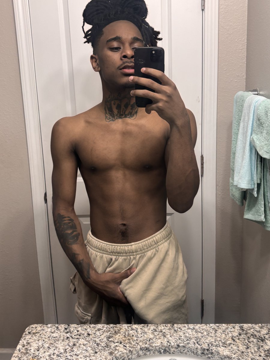 LillSwervv's tweet photo. Be my big girl, bet not run 🫶🏾🫶🏾 https://t.co/WB3Pohu5Ac