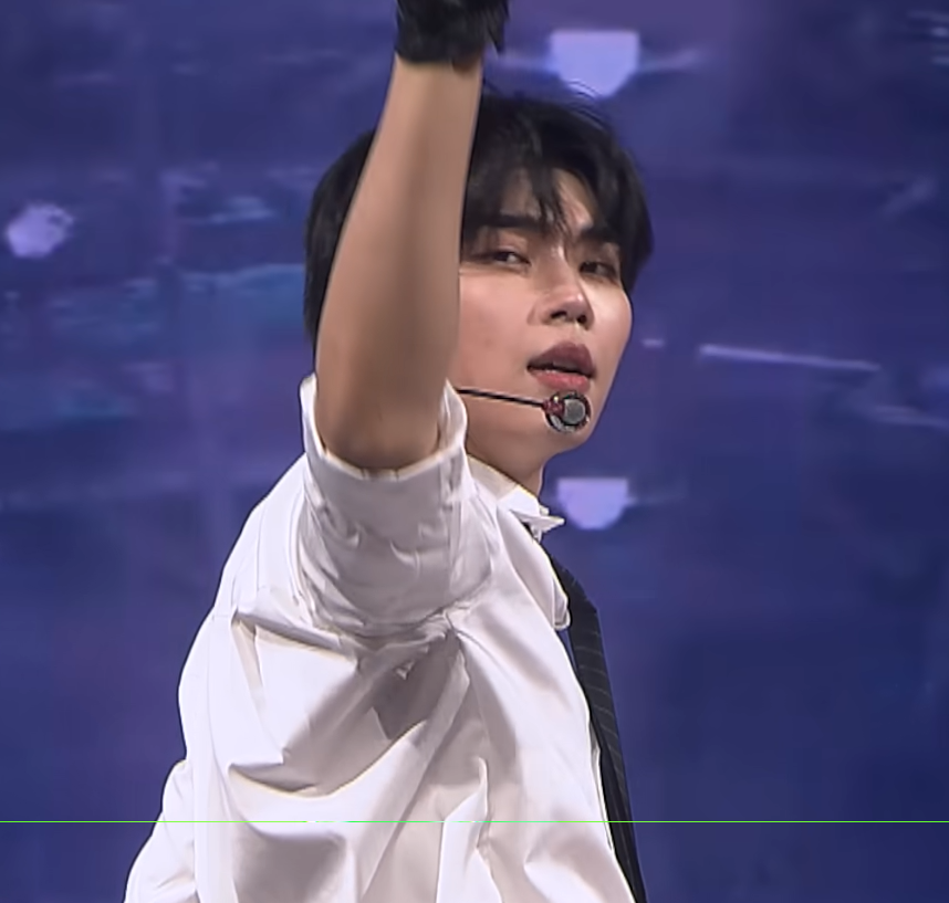 tinykittywook's tweet photo. when you are the PRETTIEST prettiest PREEEETTIEST idol to ever exist in this horrible industry https://t.co/eVTvYo4ClC
