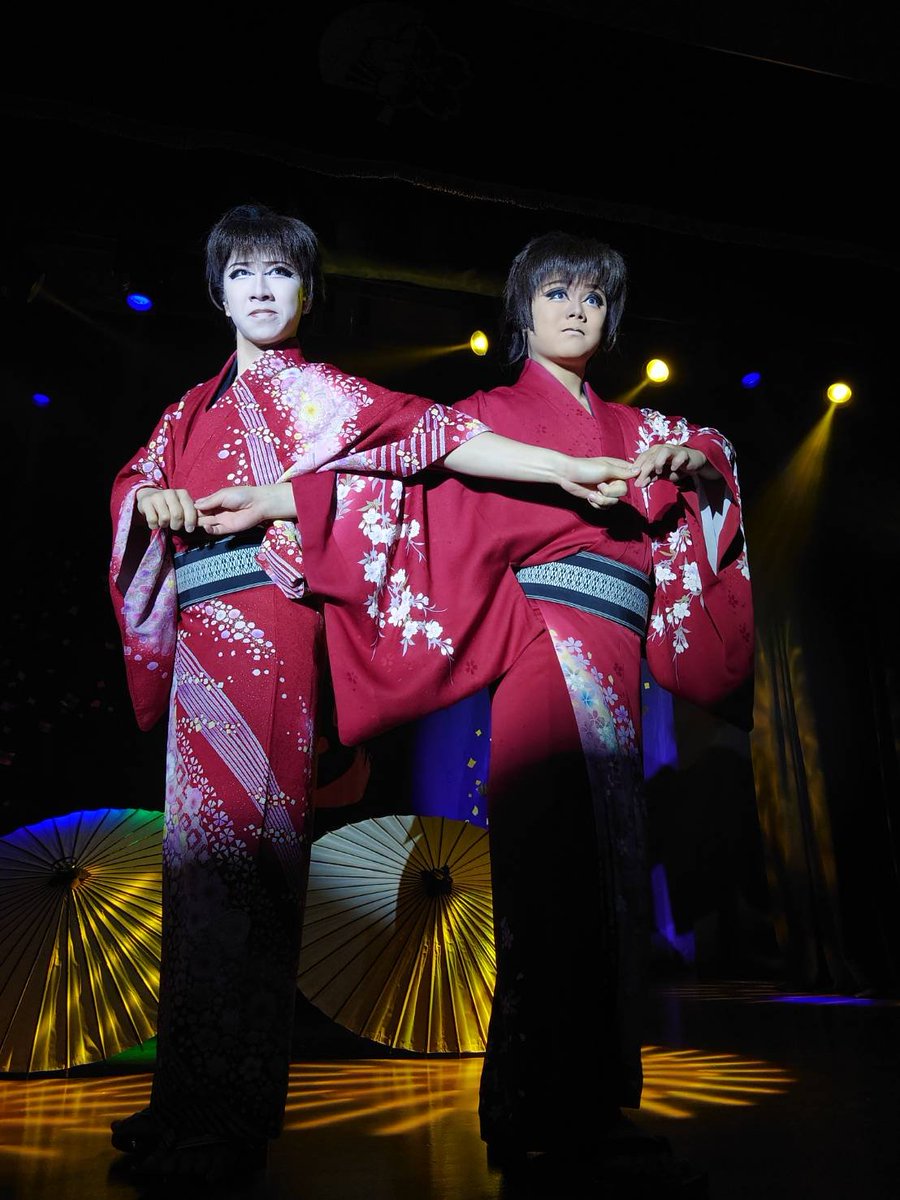 junko5555's tweet photo. 8/29 昼公演

冬桜
みだれ咲

#劇団暁 #三咲春樹
#三咲龍人 #三咲憧 https://t.co/yU9s0YmkIX