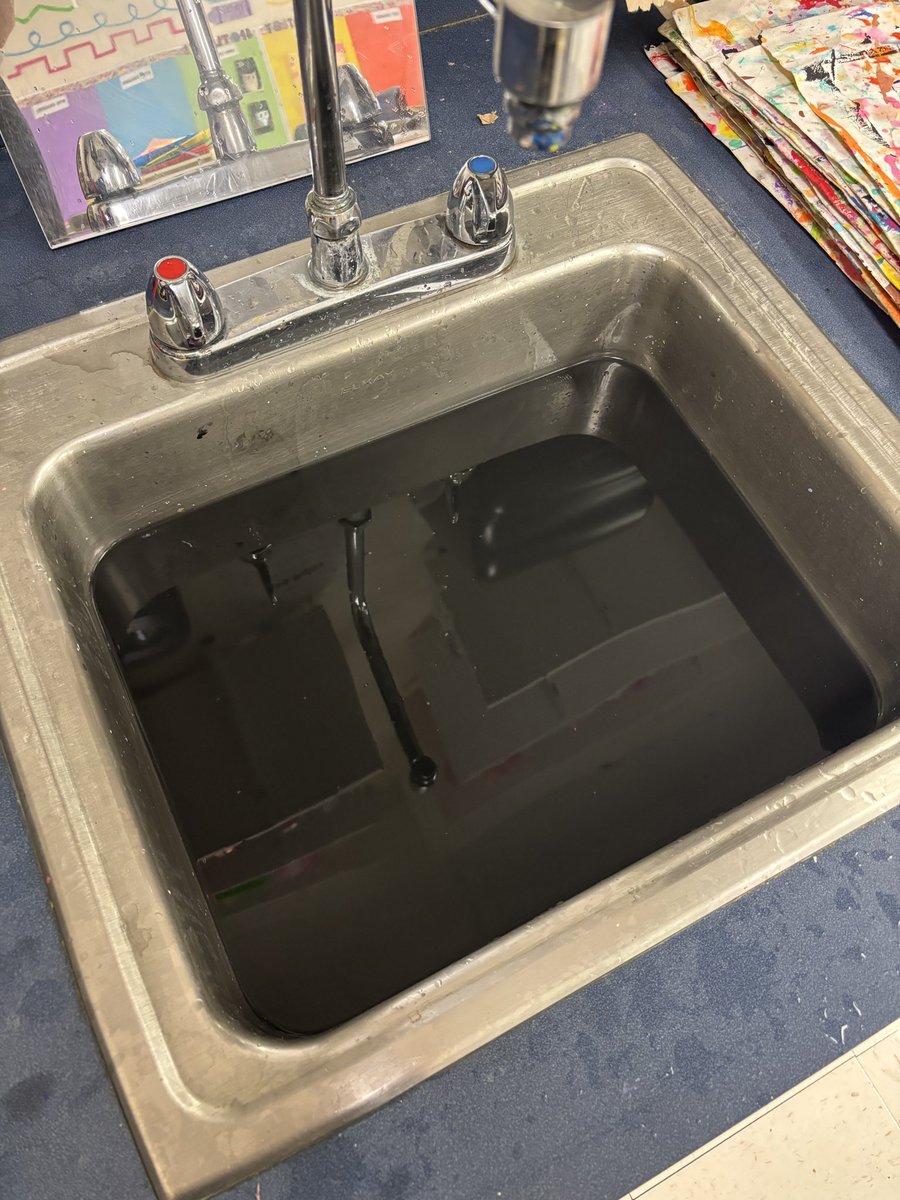 cheerychumz's tweet photo. pondering my art classroom’s black sink water https://t.co/HXNT7LyHGn