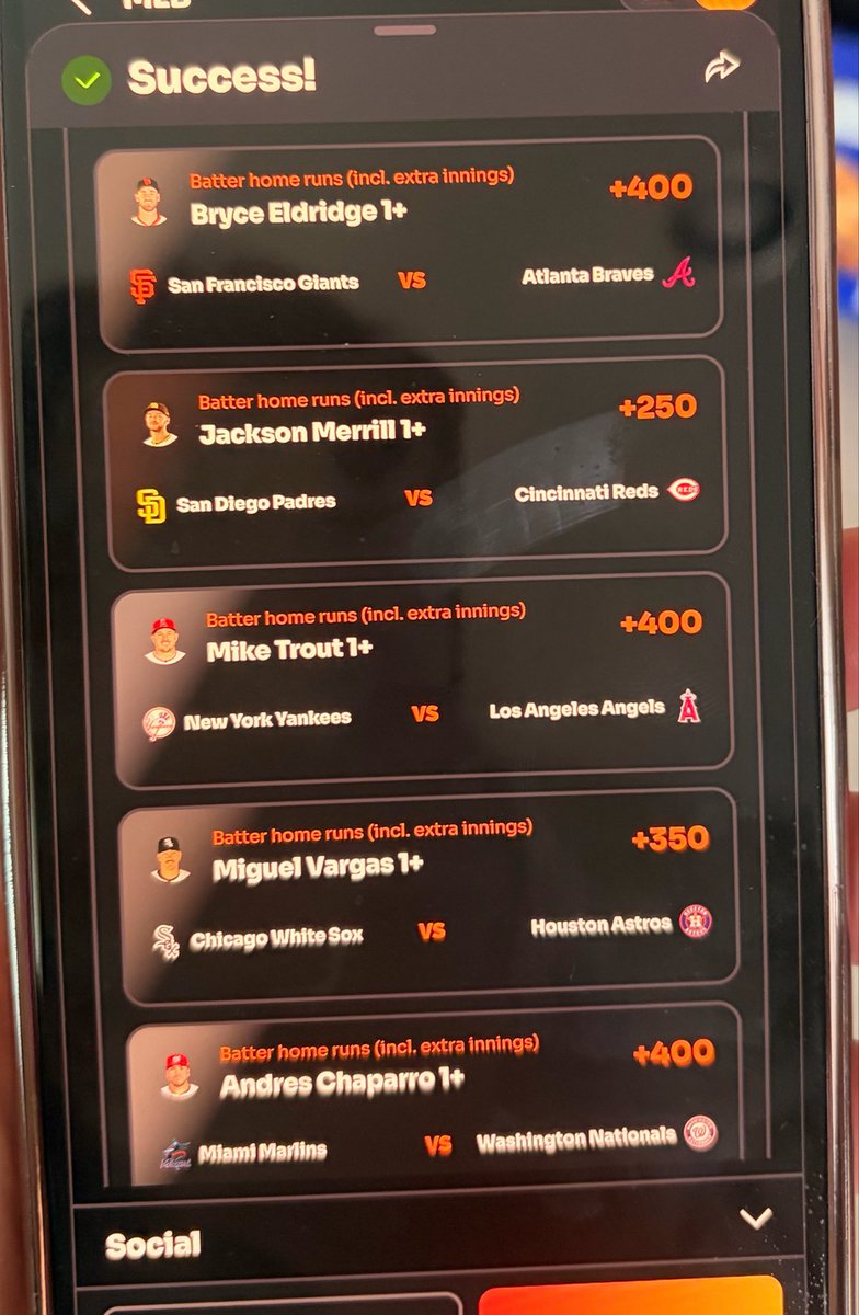 CashWChris's tweet photo. Phone parlay 😅

@Playbook https://t.co/GtKzZrajeK