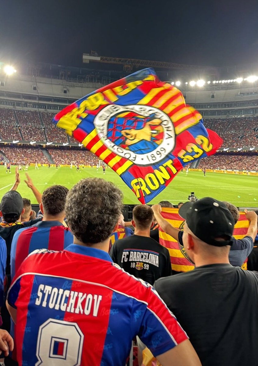 FRONT532oficial's tweet photo. 9 de 9, amb peu ferm a per la cuarta jornada de @LaLiga.... 
Seguim!!!! 💪
#ForçaBarça
#Supporters
#FCB
#FCBarcelona
#FCBlive
#Antimadridistes
#Barça
#BarçaRayo https://t.co/Mpuc494JwF