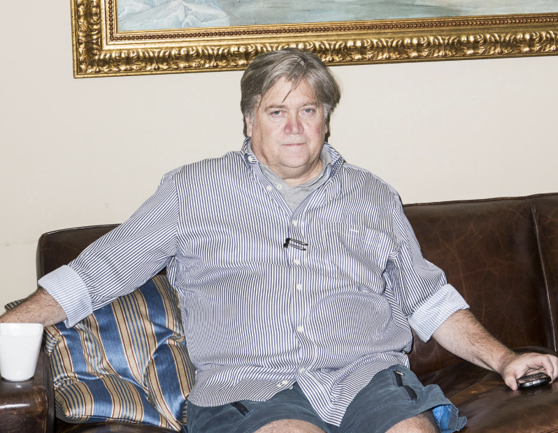 funder's tweet photo. The DOJ gave a court one sentence as its reason for erasing Steve Bannon's January 6 conviction. On Wednesday a judge Trump appointed said one sentence isn't a reason. Request denied. https://t.co/hYxdOsVIX9 https://t.co/pMsRIYW20G