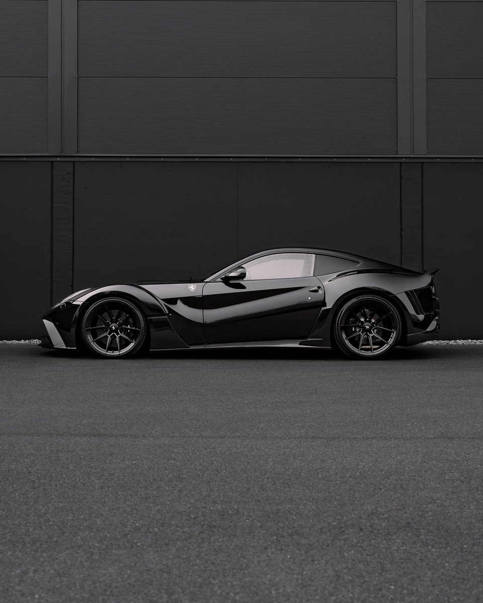 ApexDistrictX's tweet photo. 1of1 Novitec Ferrari F12 N-Largo ! https://t.co/AVgRITBXxT