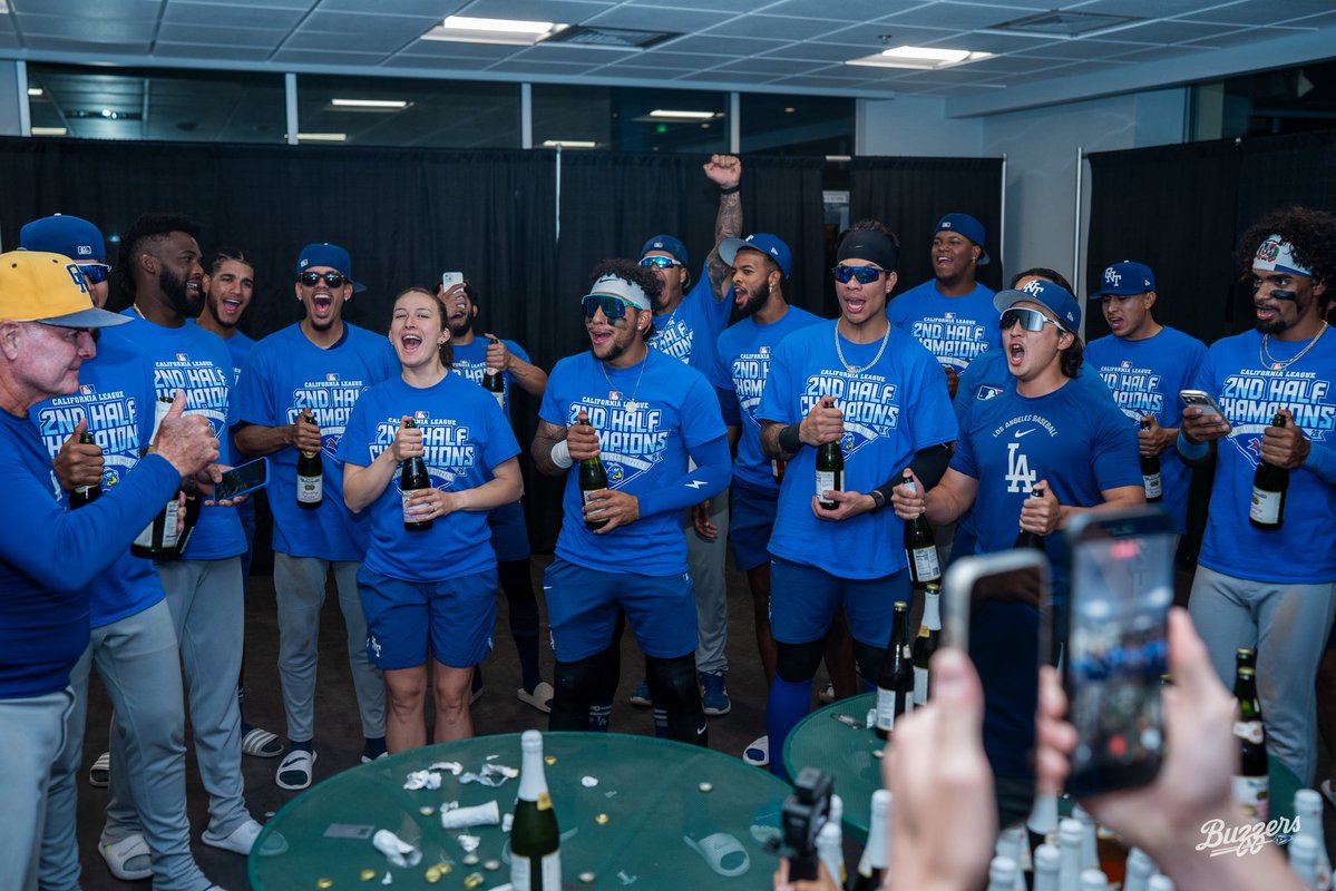 towerbuzzers's tweet photo. Second Half Champ shirts now live 💙

Bee like your Buzzers and get your Second Half Champ shirt at either of our Buzz Shop locations or order online 🐝

Order Now: https://t.co/Ra02yPsMT9 https://t.co/kxj6eSQ2q0