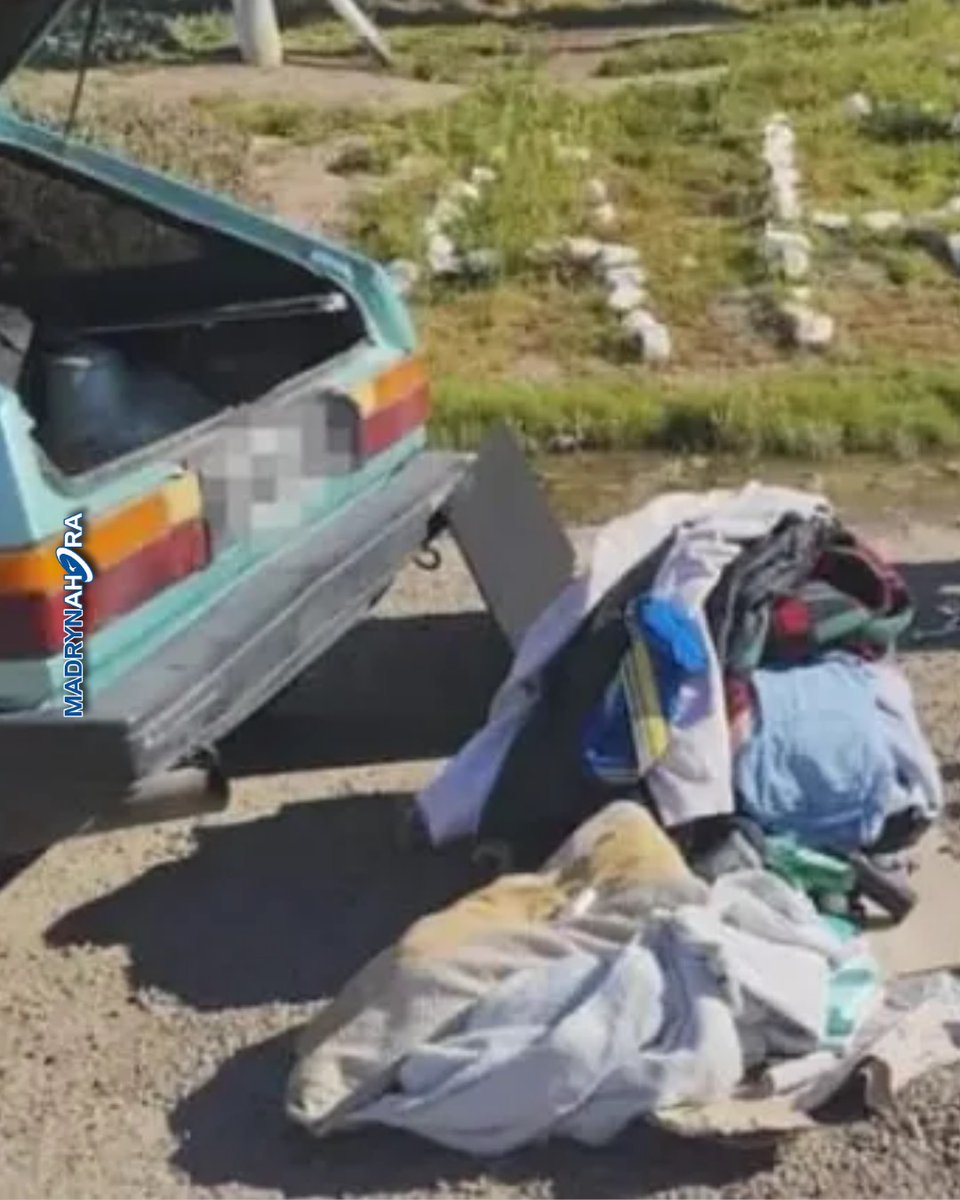 MadrynAhora's tweet photo. Viajaban hacia Puerto Madryn con cocaína, marihuana y un arma cargada Gendarmería detuvo a los ocupantes de un Volkswagen Gol que viajaban desde Villa Regina hacia Puerto Madryn luego de un control sobre la Ruta 3, a la… #PuertoMadryn #Gendarmería #Drogas #Ruta3 #Policiales https://t.co/YFUkOGZRBG