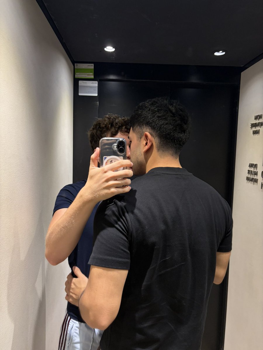 robbbberrrr's tweet photo. 🤍 https://t.co/XhOovgfI90