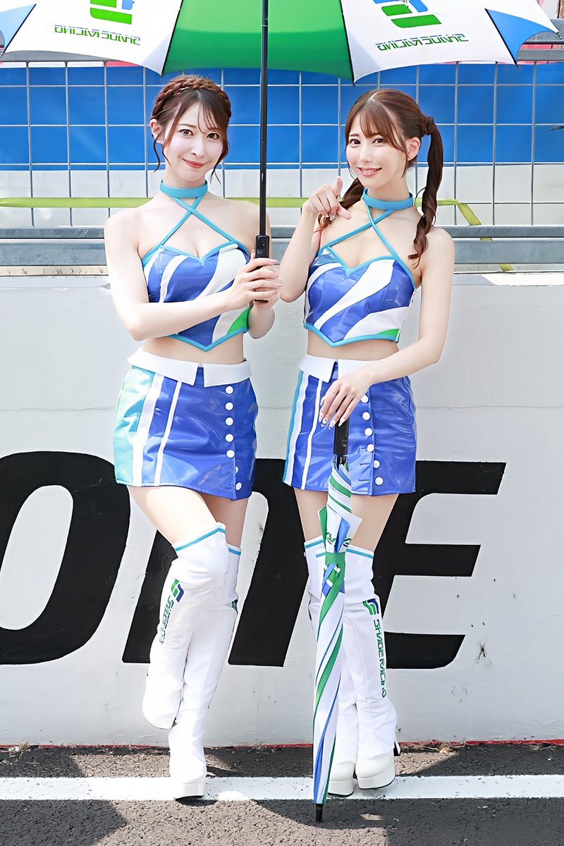 gambatyukichi's tweet photo. 2026.8.22 スーパーGT第5戦鈴鹿
決勝日ピットウォーク
伊達望(@mnn_ccc )さん
相沢明日加(@aizawa_asuka )さん
#伊達望
#相沢明日加
#SHADERACING https://t.co/l9D8KRHTeh