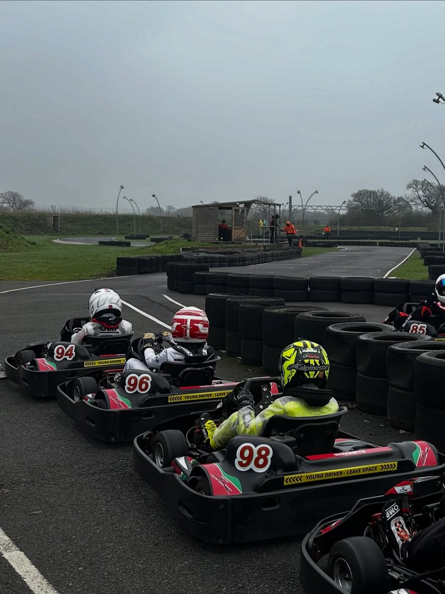 NedEnniscigt's tweet photo. My first round of the SRK Championship after missing Castle Combe, and my first time at South Coast Karting. Three heats, three starting positions. Heat 2 was my favourite: starting P1 and leading to the chequered flag. Finished 6th in the final https://t.co/W1RrYgZBtM